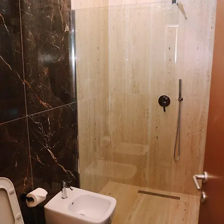 Altamar Luxury & Penthouse Apartamento Golem (Tirana)