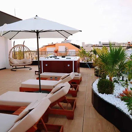 Altamar Luxury & Penthouse Golem (Tirana)